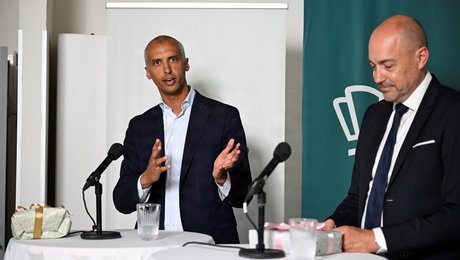 Tesfaye vil være gruppeformand: "Jeg betragter det som en forfremmelse"