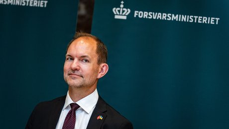 Jeppe Bruus satte retningen på dag 1: Oprustningen skal kunne mærkes i hele samfundet