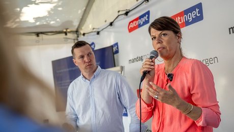 Landbruget er rasende på magthaverne som aldrig før. Traktorerne holdes dog fortsat i ro