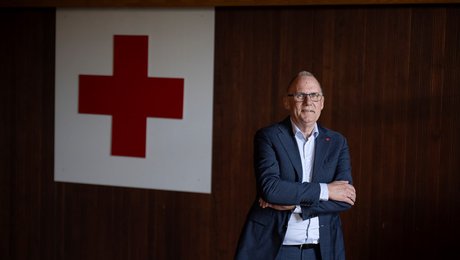 Røde Kors' generalsekretær takker af efter 19 år: "Det har været mit livs privilegium"