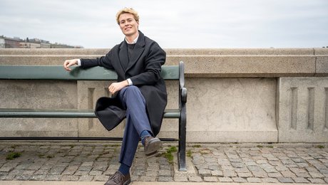 Mads Strange: Gamle Venstre-politikere kritiserer mig for at bruge tid på sociale medier. Det er dem, der ikke følger med