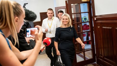 S-ordfører er ikke bekymret over optaget på sygeplejerskeuddannelsen: "Hvad regner man med?"