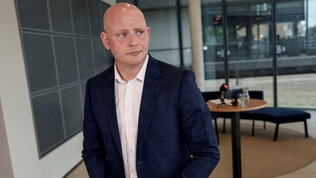 Helle Ib: Derfor står Jakob Engel-Schmidt i et svært dilemma