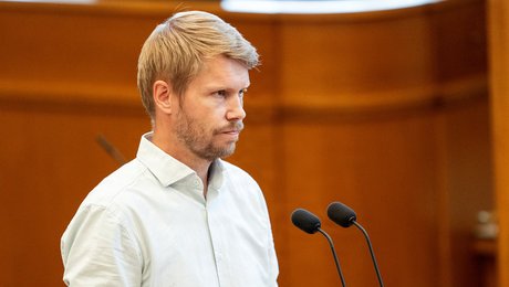 Venstre vil hellere have teknologiforståelse end aldersgrænser på TikTok