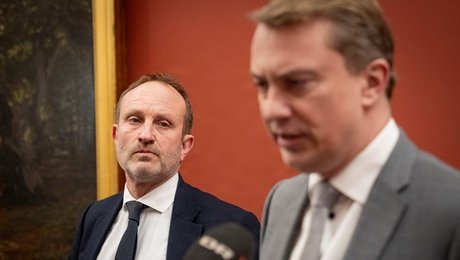 Et enkelt ord svækker Lidegaard i tvekampen mod Messerschmidt