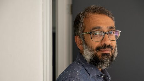 Imam til unge muslimer: Danmark er jeres hjem. I har pligt til at bidrage til dets storhed