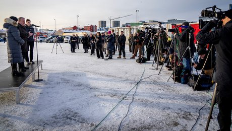 Næsten ingen vil være journalist i Grønland – folketingsmedlem vil gribe ind med ny stor medieaftale