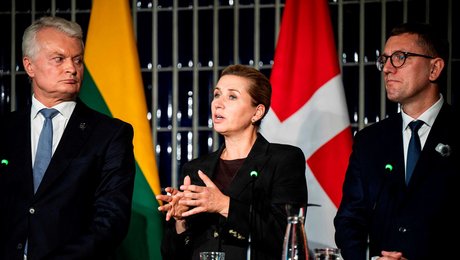 EU pønser på at købe isbrydere til Arktis. Trump har for længst købt 11 skibe hos sin finske golfmakker