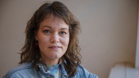 M-ordfører håber, regeringen kommer med penge i foreningstrepart. Men hun giver ingen garantier