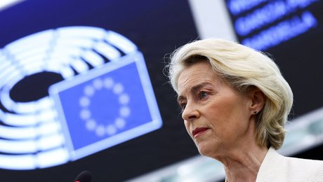 EU vil have sikre zoner for 13-årige på sociale medier