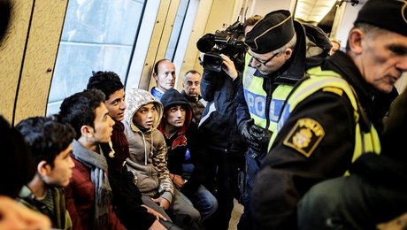 I halvanden time dystede minister og opposition om at være hårdest mod syriske flygninge
