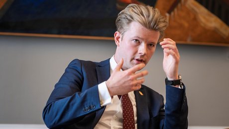 Konservative slår ring om konfliktretten: "Generelt fungerer den danske model godt"