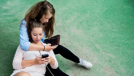 Red Barnet, Dansk Erhverv og professorer: Danmark har brug for en digital generationskontrakt 