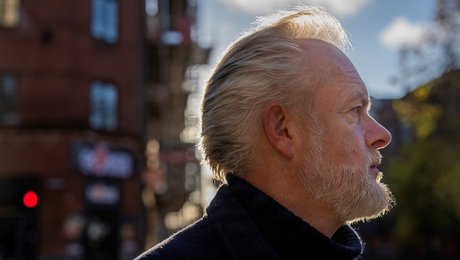 Parti vil have EL-politiker fjernet fra formandspost efter støtte til kønsopdelt svømning