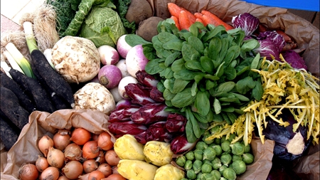 Rød, gul og grøn moms på fødevarer