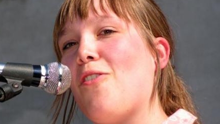 Slut med berøringsangsten i SF