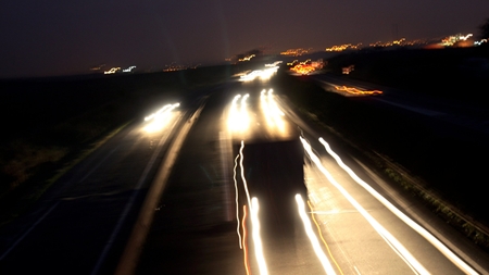 Politikere afviser panikløsninger mod spøgelsesbilister