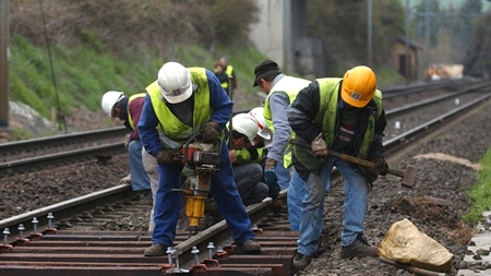 Danskere vil gå ned i løn for at beholde jobbet