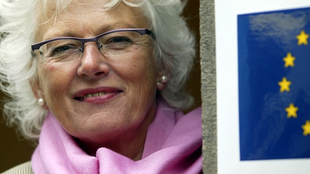 Fischer Boel overvejer genvalg til EU-Kommissionen