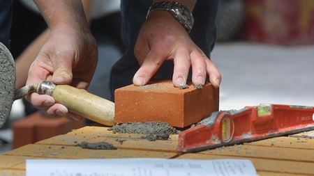 Praktikpladser sikres med større gulerod til virksomheder