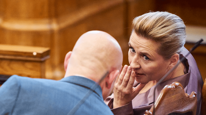 Regeringen vil have tech-skat for en milliard kroner