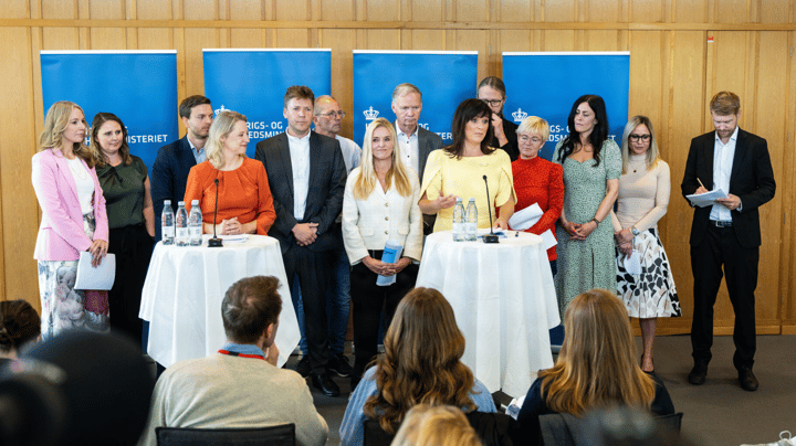 Psykiatriens hårde tvang mod kvinder får politikerne til at spærre øjnene op: "Hold kæft, det er sindssygt"