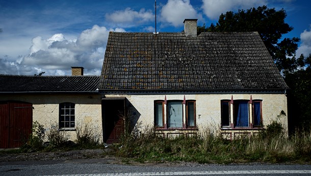 Ny temadebat: Skal der mere hjælp til at vælte huse i landområderne?