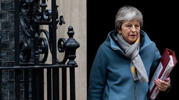 Theresa May vil udskyde Brexit til 30. juni