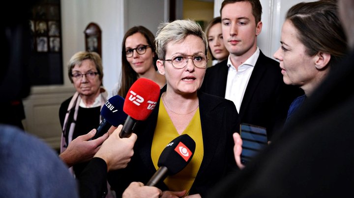 Regeringen indkalder til forhandlinger om forbedringer af børns trivsel og faglighed