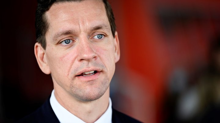 Dybvad varsler værdikamp om svinekød og svømmehaller: "Det er nogle af de diskussioner, der kommer i højsædet"