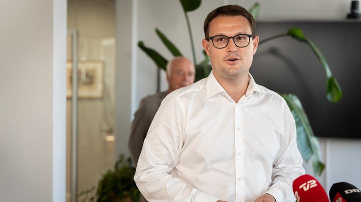 Huslejeloftet blev vedtaget efter ophedet debat: “Jeg forstår simpelthen ikke, at man vil være det bekendt” 