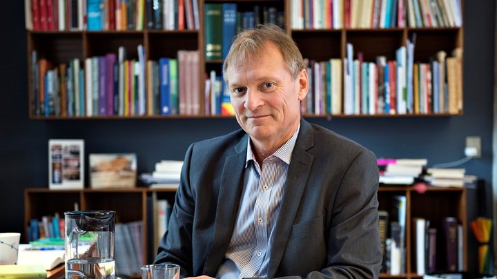 Biskop har scoret internationalt topjob: "Min førsteprioritet er stadig at være biskop i Viborg"