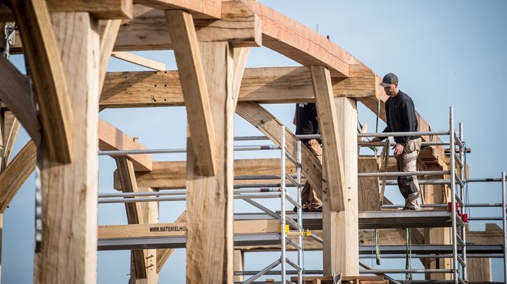 KL: Kommunernes kamp for grønne boliger kræver, at regeringen tør give os flere redskaber