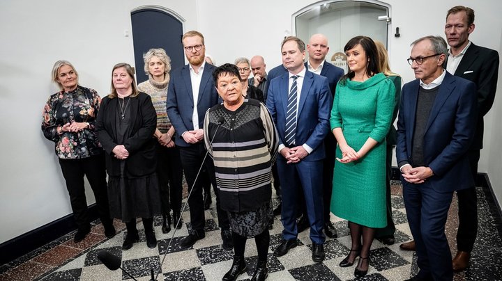 KL vil droppe  undervisningskrav og whistleblowerordning for at betale lønforhøjelser til sosu’er, sygeplejersker og pædagoger