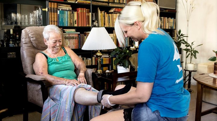 Eksperter opfordrer til at gentænke det frie valg i ældreplejen: "Det er et enormt spild af ressourcer"