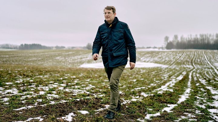 Se kortet: Sådan påvirker CO2-afgiften på landbruget partiernes højborge