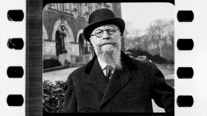Koloniherren Thorvald Stauning ville beskytte Grønlands "naturfolk" mod storpolitik
