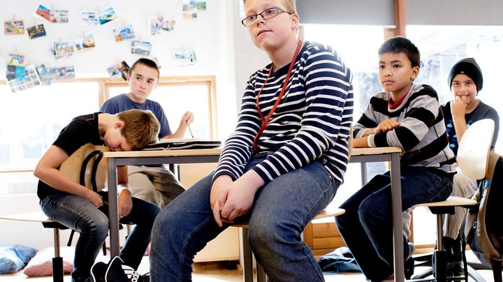 Dårligt indeklima: Erhvervslivet kræver sur smiley til skoler og hak i energimærket til private boliger