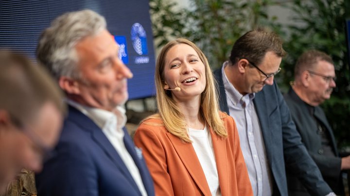  Unge til medier og politikere: Drop jeres TikTok-glitter og funfacts. Tag EU-oplysning til unge seriøst