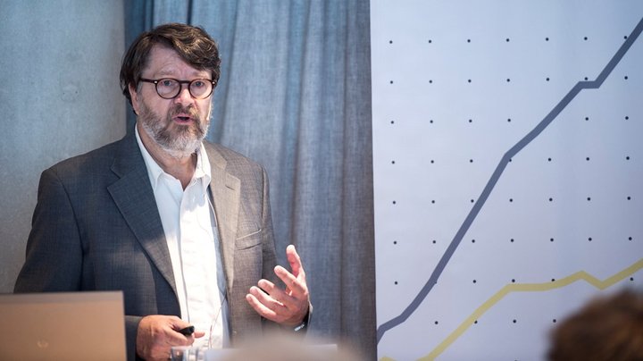Professor til energidirektør: Ingen kunne have forudset AI-revolutionens massive pres på elnettet