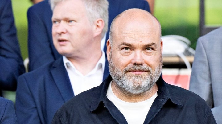 Topministre skal flyve i Anders Holchs luksusfly