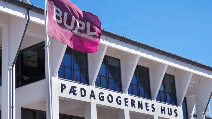 Chef i BUPL siger op