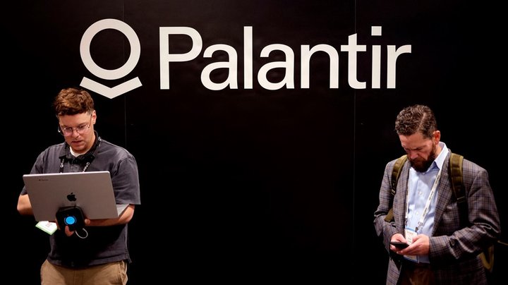 Afløser for Palantir må ikke ende som Aula med våben - Altinget Digital