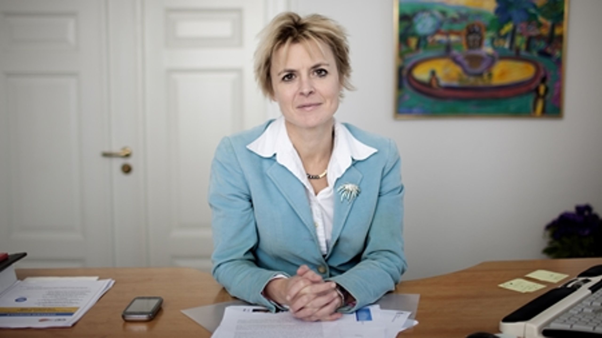 Klima- og energiminister Lykke Friis er nu ogs&#229; folketingskandiat for Venstre.