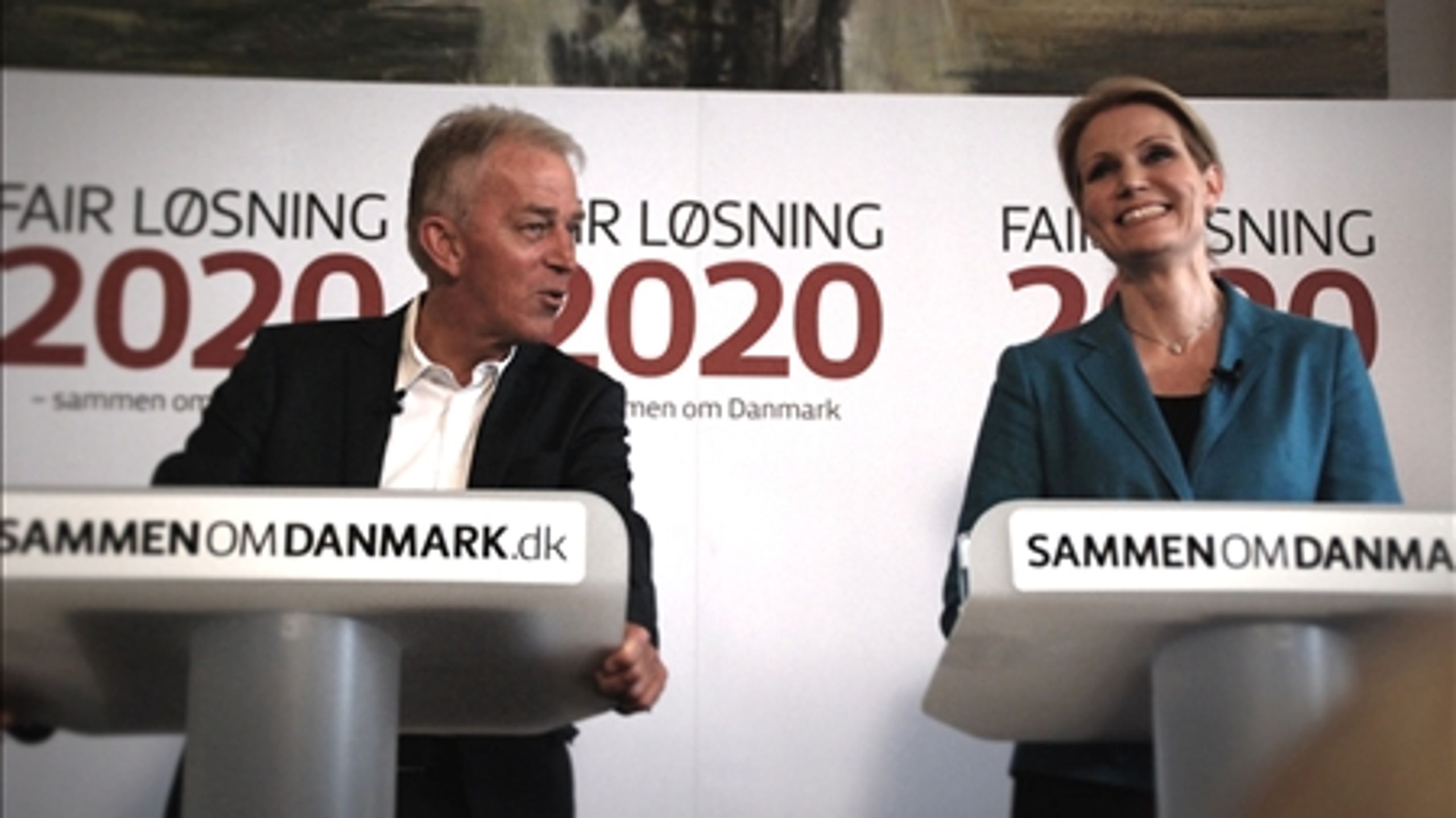 Thorning og Søvndal var i højt humør, da de præsenterede deres økonomiske 2020-plan i foråret. Nu viser det sig, at mange af løfterne ikke bliver til noget.