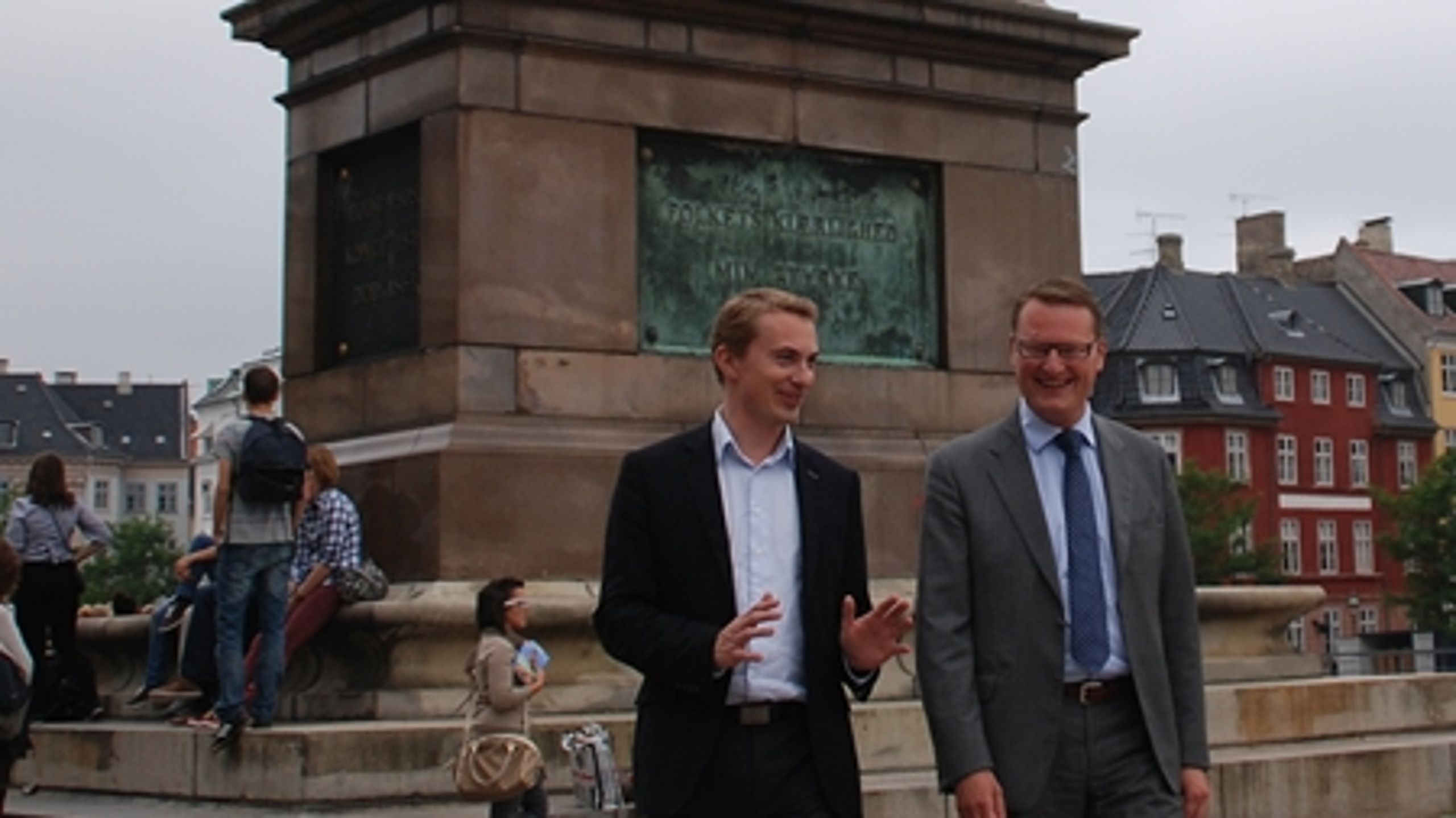 Morten Messerschmidt (DF) og Nikolaj Bøgh (K) kalder sig begge konservative, men er uenige om, hvor konservatismen i dansk politik findes i dag. 