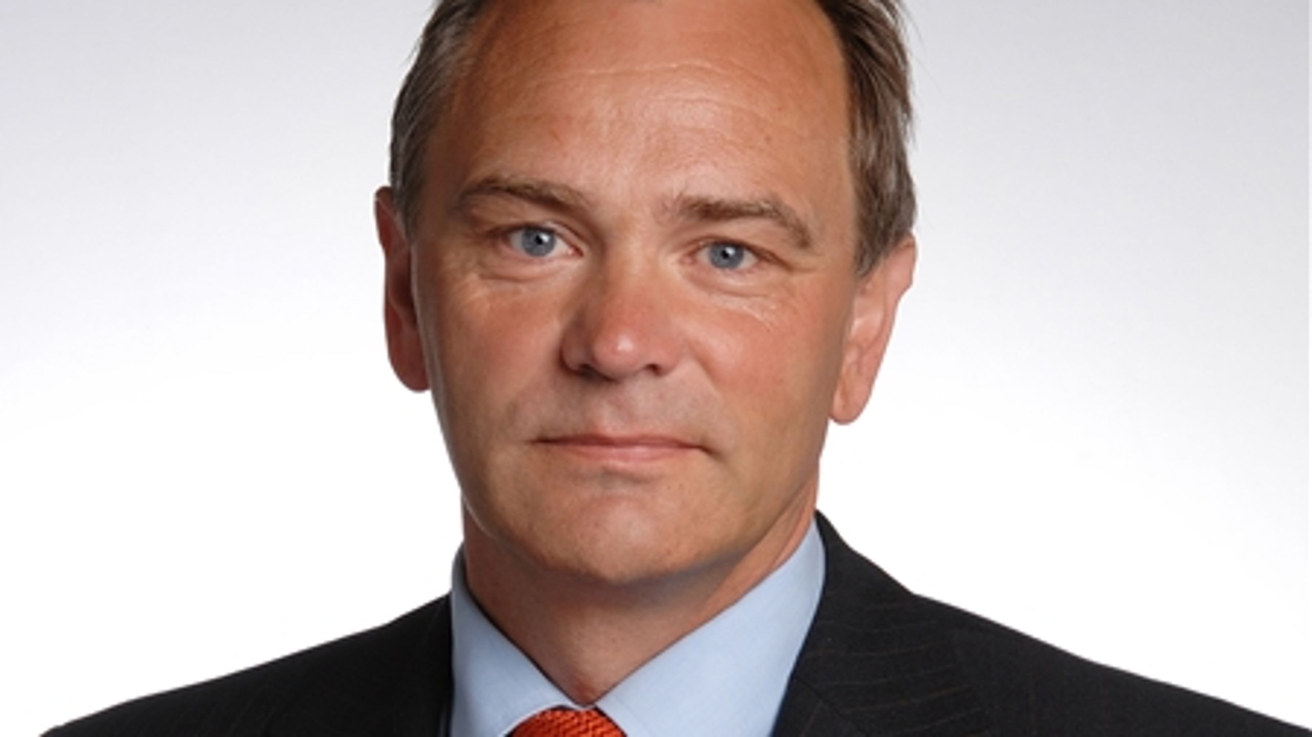 Tidligere KL-formand Jan Trøjborg (S) faldt om af et hjertetilfælde under et cykelløb i Horsens. Han blev 56 år gammel.