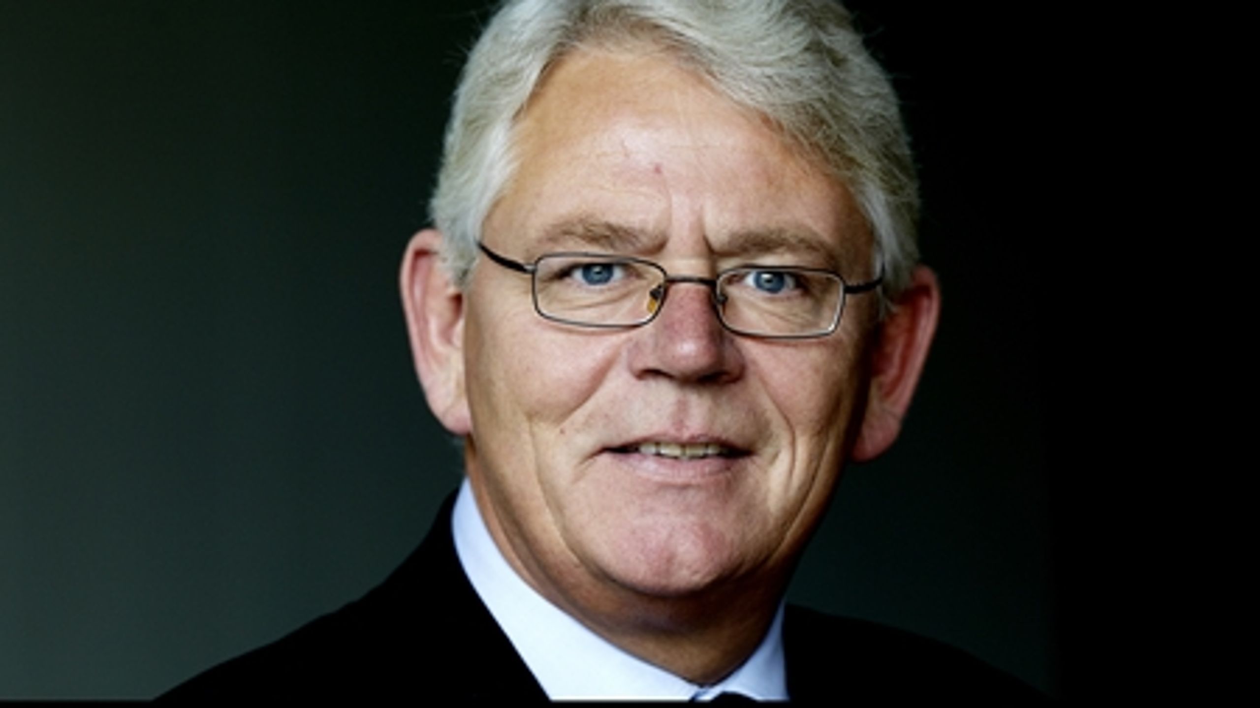 Rødovres socialdemokratiske borgmester, Erik Nielsen, er storfavorit  til at overtage formandsposten i Kommunernes Landsforening efter Horsens-borgmester Jan Trøjborg (S), der døde søndag.