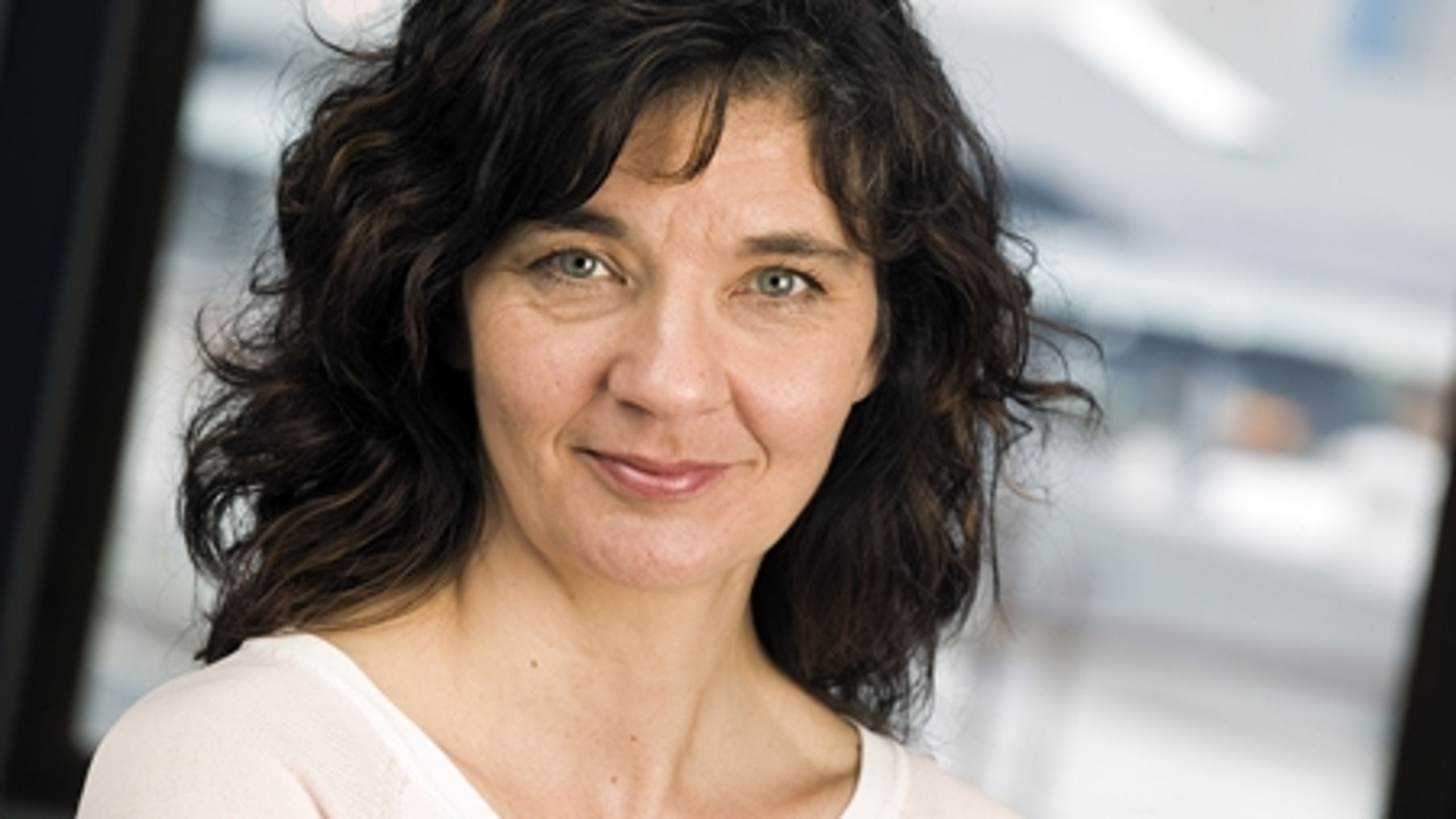 Agi Csonka har været direktør for EVA siden januar 2007. Hun er Ph.d. i organisation og ledelse fra Institut for Statskundskab på Københavns Universitet og har en karriere som forsker, ledelseskonsulent og HR-chef bag sig.
