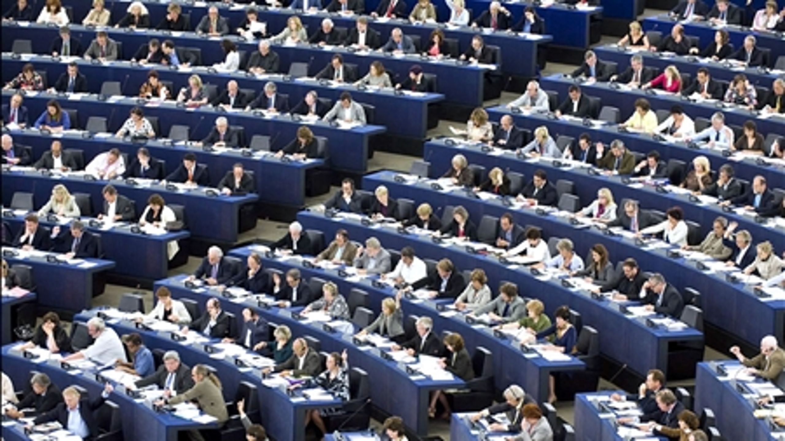 Et mandat til Europa-Parlamentet koster mere end det dobbelte af et mandat til Folketinget.